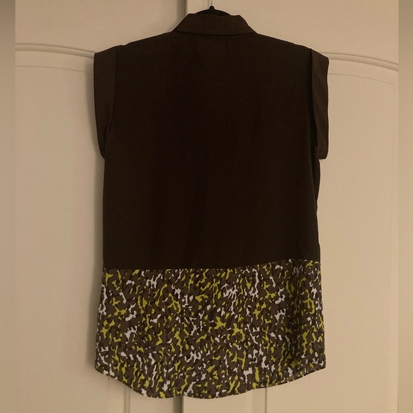 Like New MICHAEL Michael Kors Camo Blouse, Size S - Picture 2 of 4